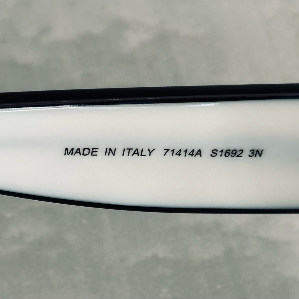 CHANEL Black and White Sunglasses 71414A White Rare - Picture 5 of 11